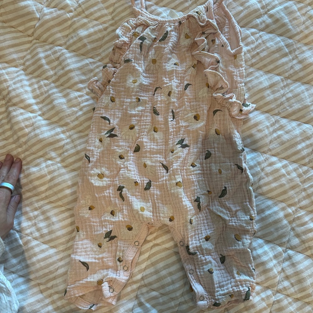 Wild Wawa Floral Baby Romper with Ruffle Sleeves with hat